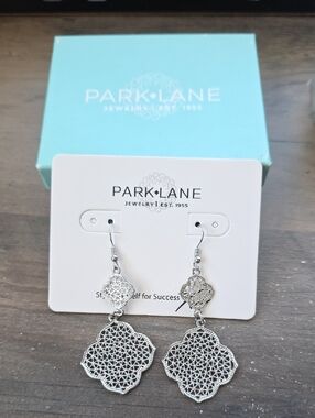 Park Lane Filgree Earrings